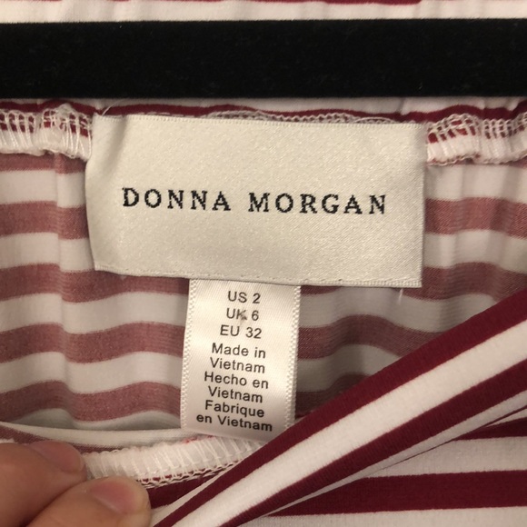 DONNA MORGAN OFF THE SHOULDER BELL SLEEVE DRESS SIZE 2 - Picture 4 of 4